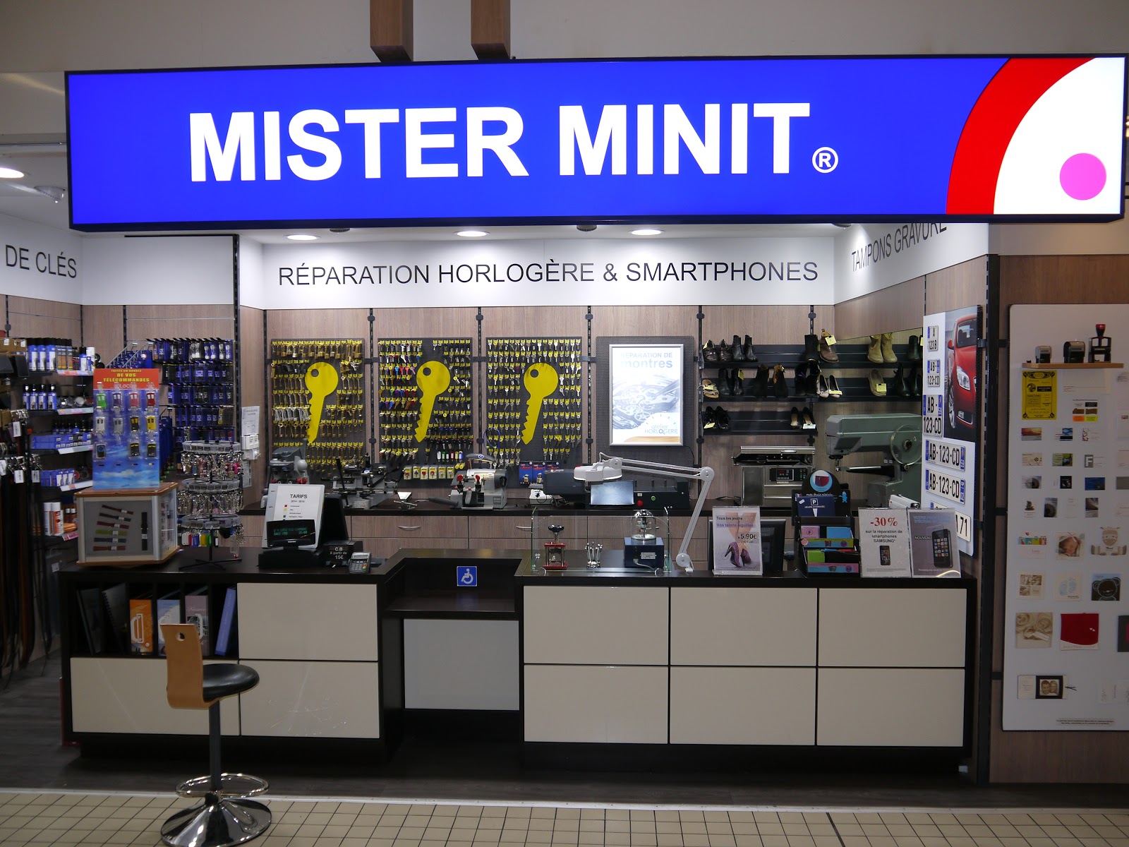 Logo de Mister Minit Cambrai Cora